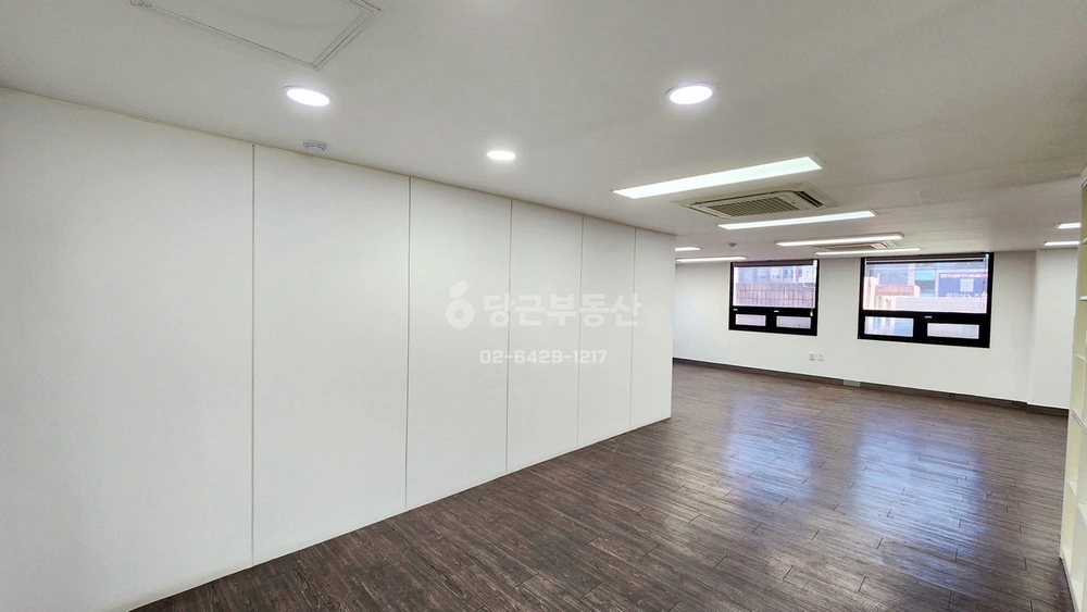 서울특별시 강남구 논현동 사무실 사진 1