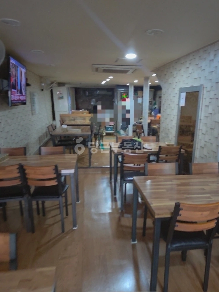 부산광역시 중구 중앙동4가 상가 사진 1