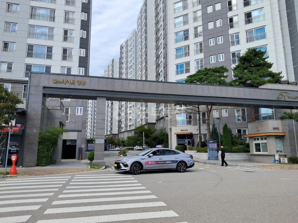강원특별자치도 강릉시 회산동 아파트 사진 1
