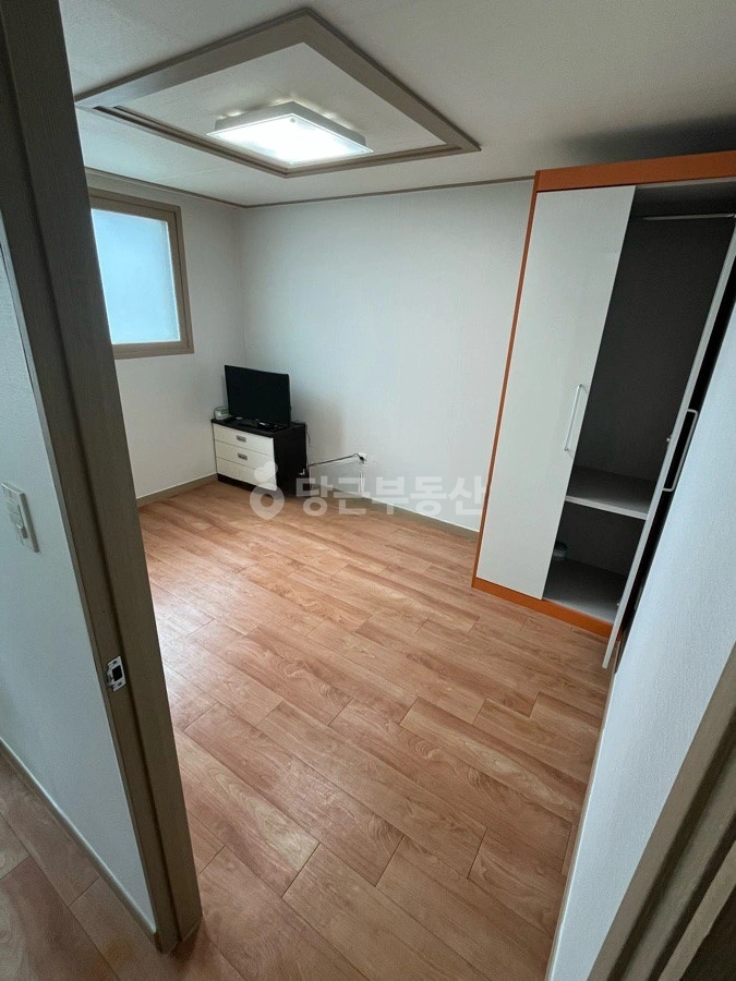 대전광역시 유성구 봉명동 아파트 사진 1