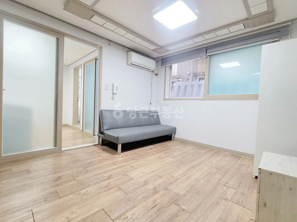 대전광역시 서구 탄방동 원룸 사진 1