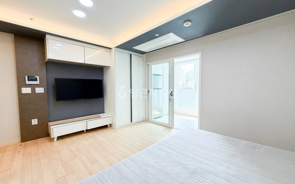 부산광역시 수영구 망미동 원룸 사진 1