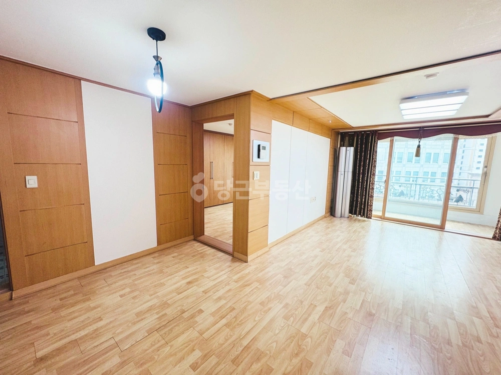 부산광역시 부산진구 부전동 아파트 사진 1
