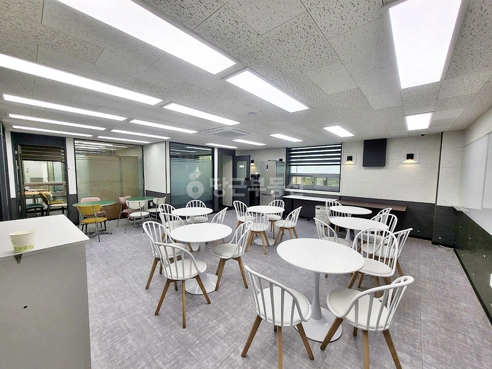 서울특별시 강남구 역삼동 사무실 사진 1