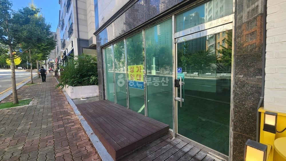 충청남도 아산시 용화동 상가 사진 1