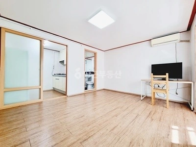 대전광역시 서구 탄방동 원룸 사진 1