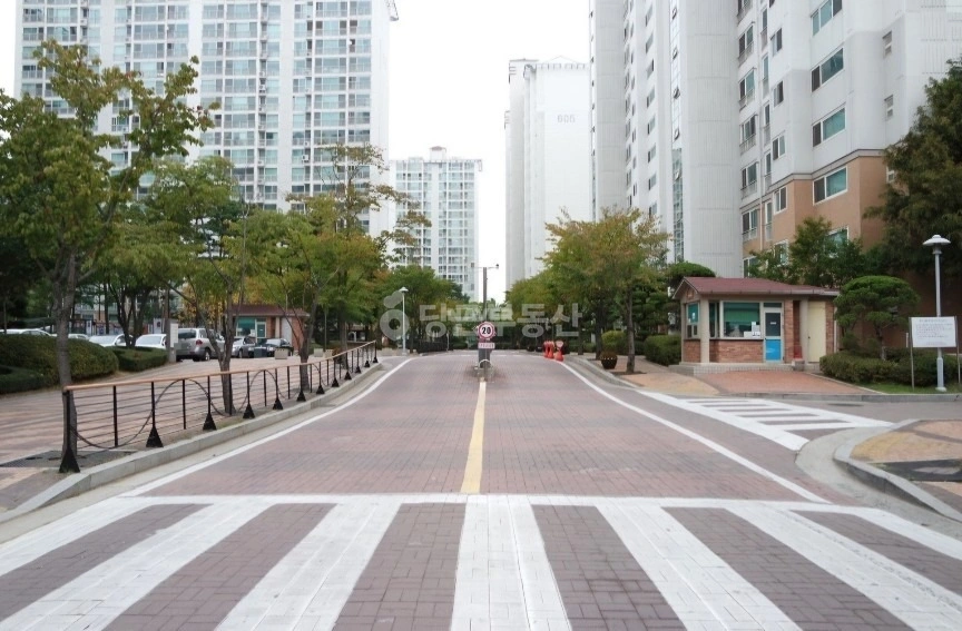 경기도 고양시 일산서구 가좌동 아파트 사진 1