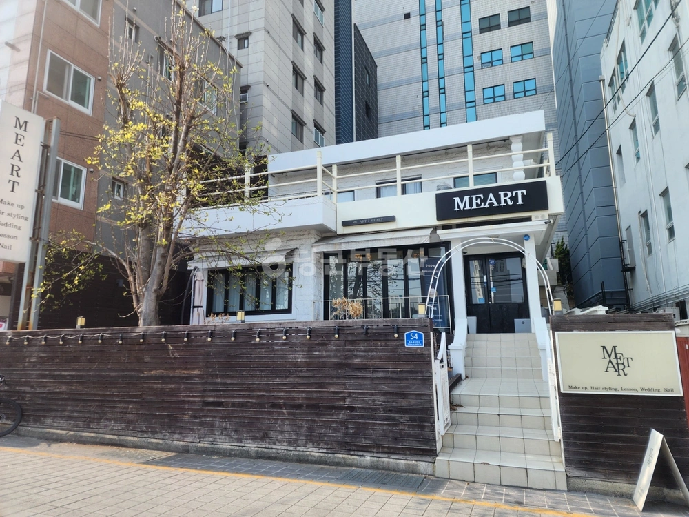 부산광역시 남구 대연동 건물 사진 1