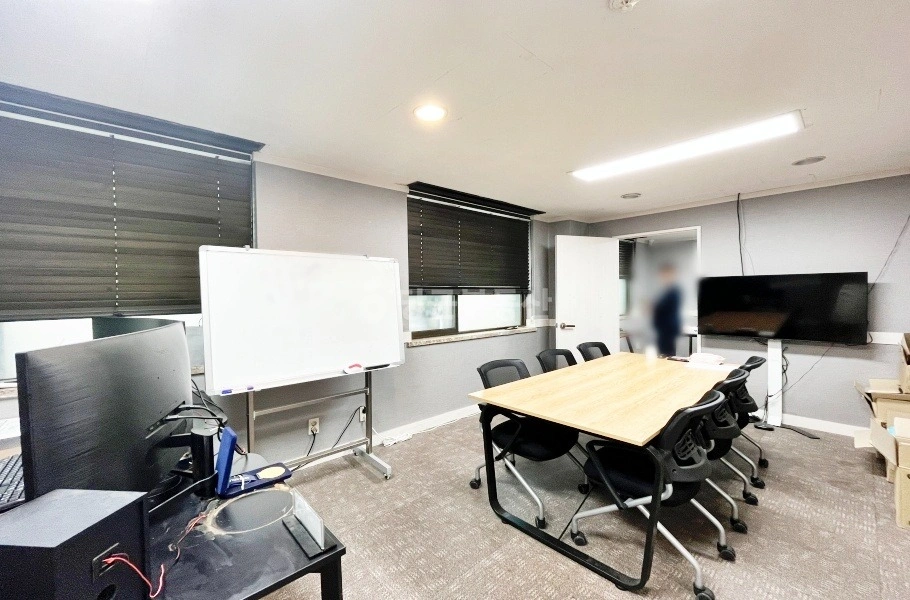 서울특별시 강남구 신사동 사무실 사진 1