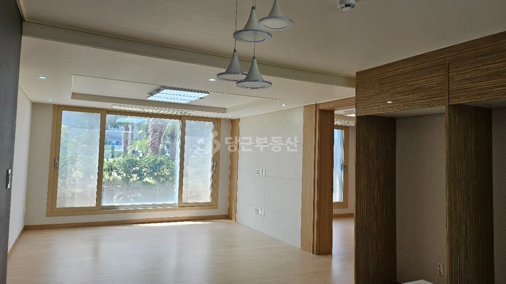 제주특별자치도 제주시 조천읍 빌라(투룸 이상) 사진 1