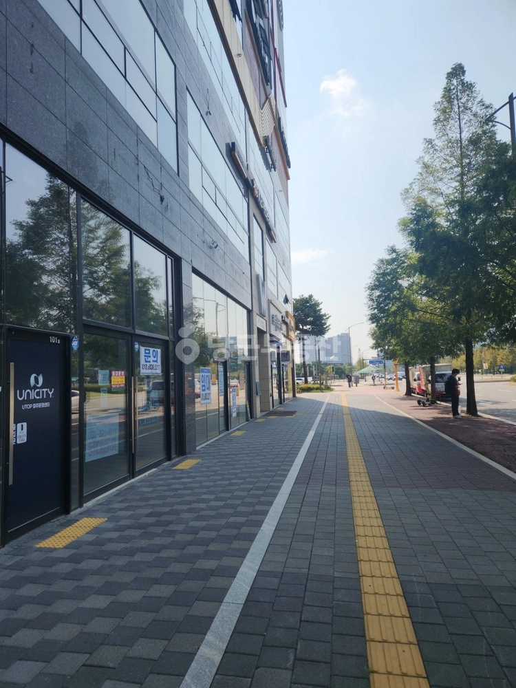 경기도 파주시 와동동 상가 사진 1