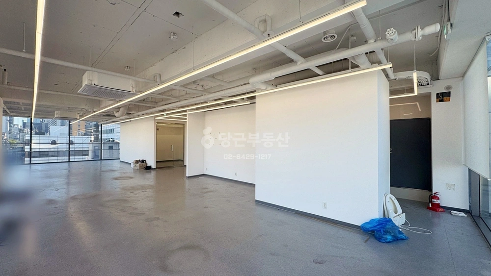 서울특별시 강남구 논현동 사무실 사진 1