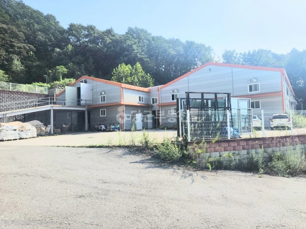 충청북도 충주시 대소원면 공장/창고 사진 1
