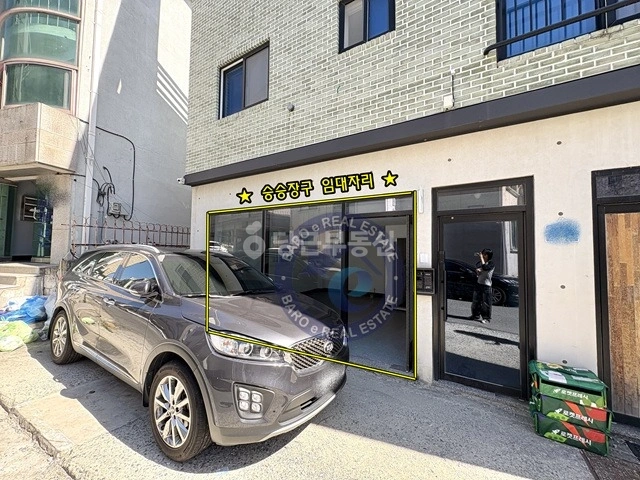 대전광역시 서구 탄방동 상가 사진 1