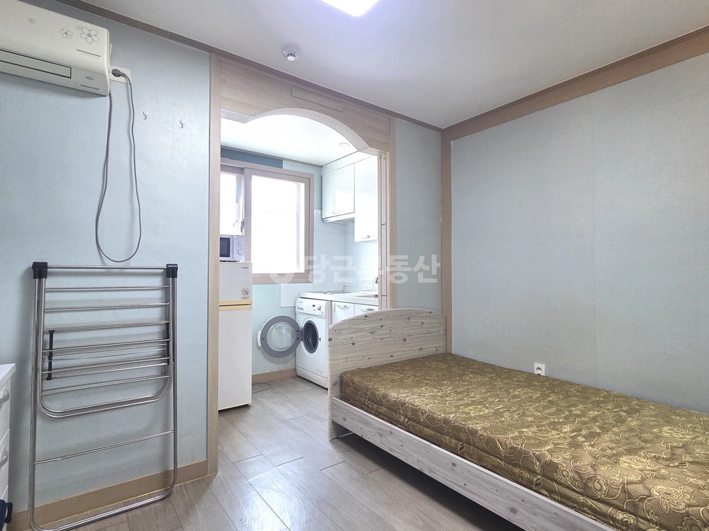 대전광역시 유성구 신성동 원룸 사진 1