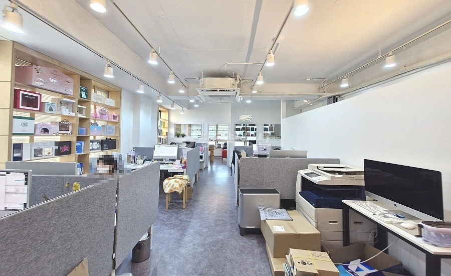 서울특별시 강남구 신사동 사무실 사진 1