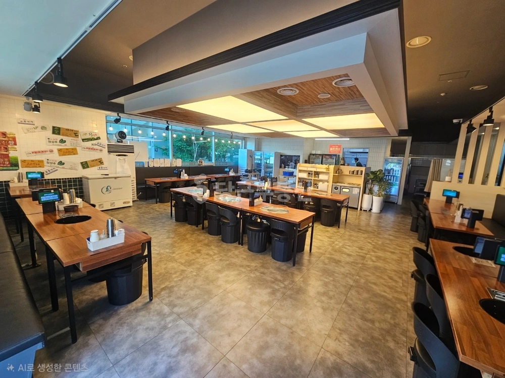 대전광역시 서구 둔산동 상가 사진 1