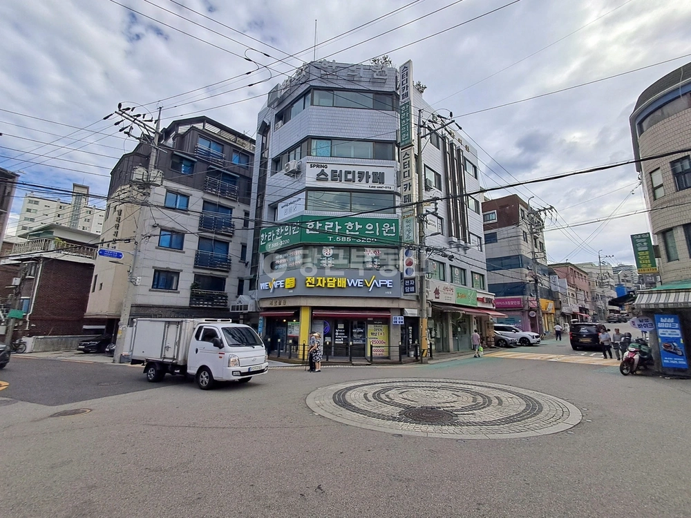 서울특별시 동작구 사당동 상가 사진 1