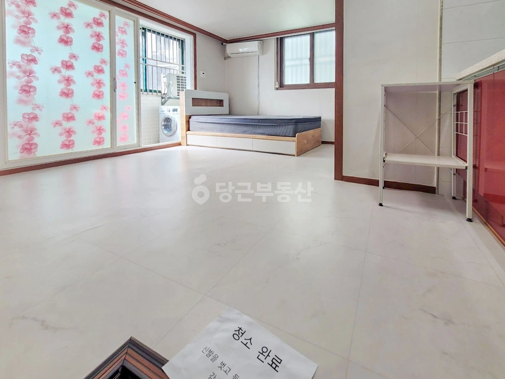 대전광역시 서구 갈마동 원룸 사진 1