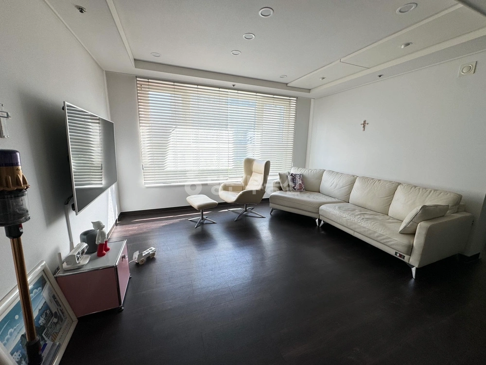 서울특별시 강남구 논현동 오피스텔 사진 1