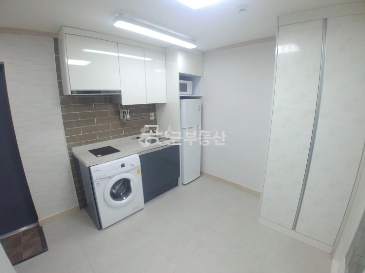 대전광역시 서구 둔산동 원룸 사진 1