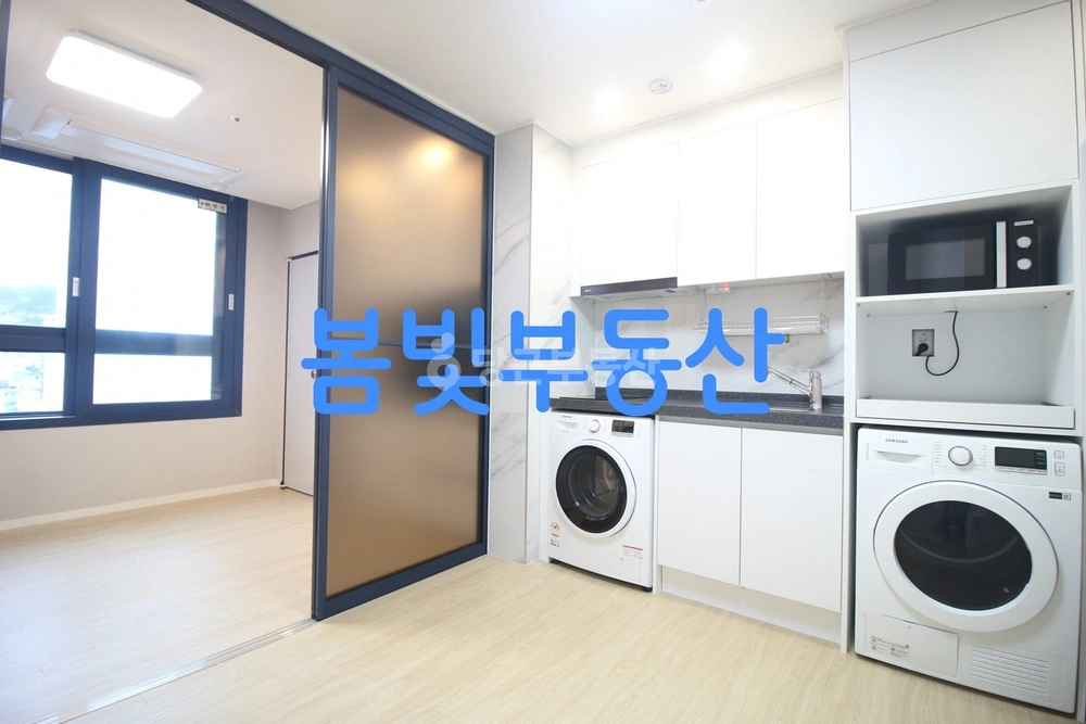 부산광역시 중구 보수동3가 오피스텔 사진 1