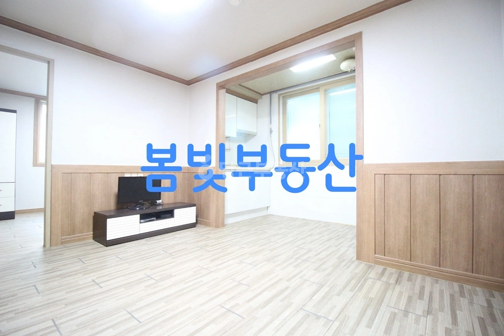부산광역시 중구 부평동4가 원룸 사진 1