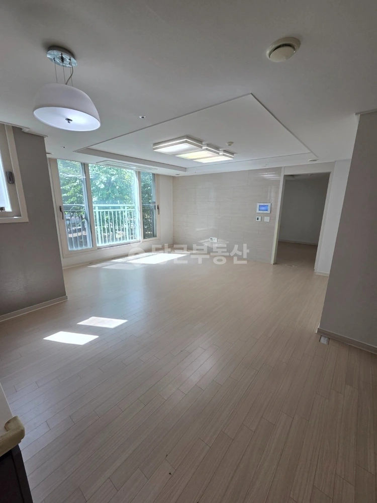 전남광주통합특별시 광산구 신창동 아파트 사진 1