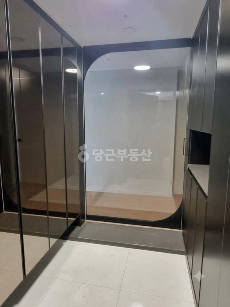 부산광역시 동래구 온천동 아파트 사진 1