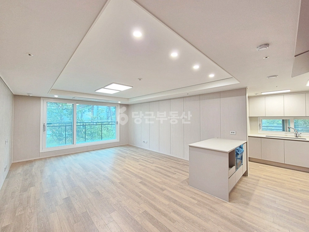 부산광역시 서구 암남동 아파트 사진 1