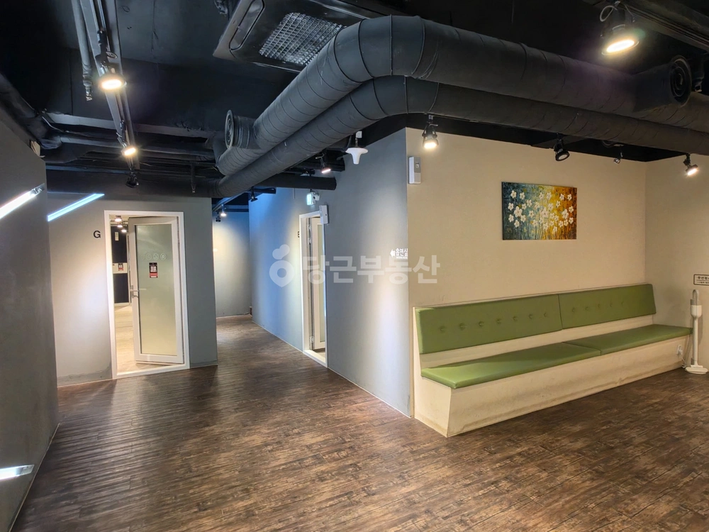 서울특별시 관악구 신림동 상가 사진 1