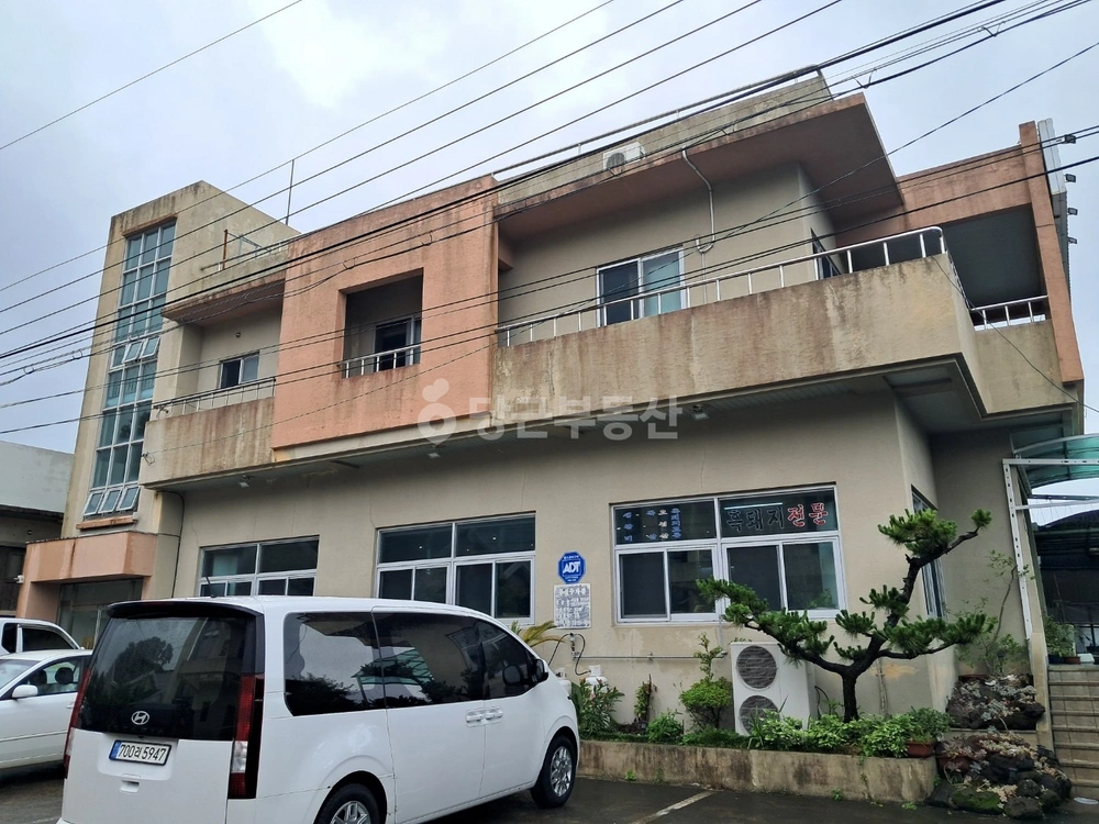 제주특별자치도 서귀포시 서홍동 건물 사진 1