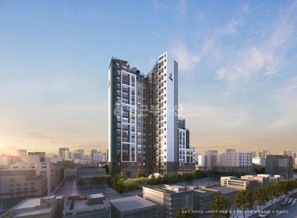 서울특별시 마포구 동교동 아파트 사진 1