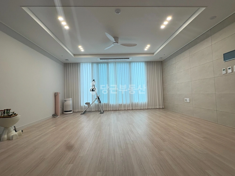 전남광주통합특별시 남구 월산동 아파트 사진 1