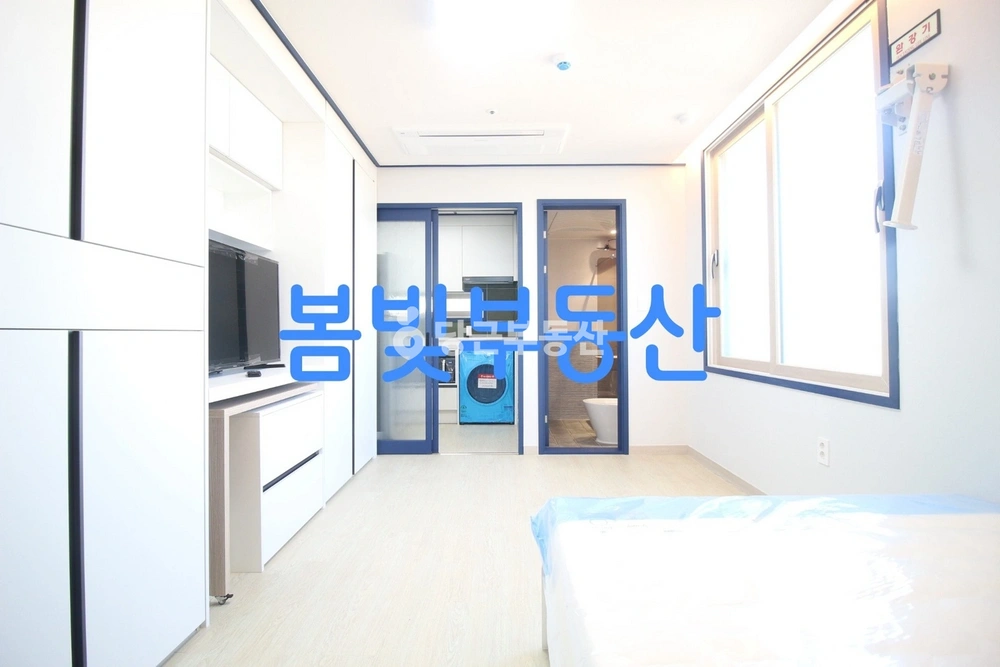 부산광역시 중구 부평동4가 원룸 사진 1