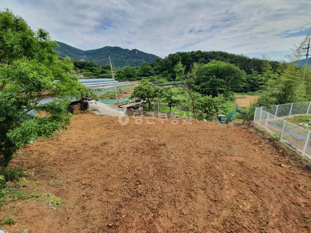 경상남도 밀양시 산외면 토지 사진 1