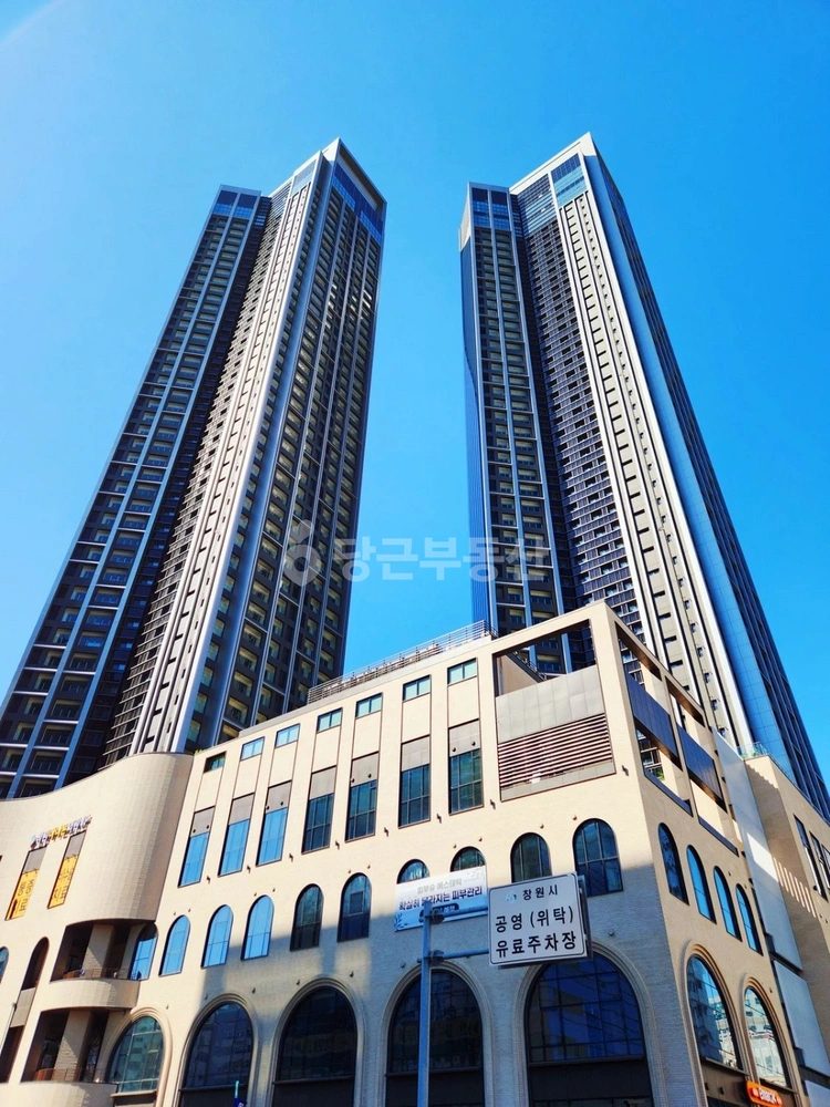 경상남도 창원시 성산구 상남동 상가 사진 1