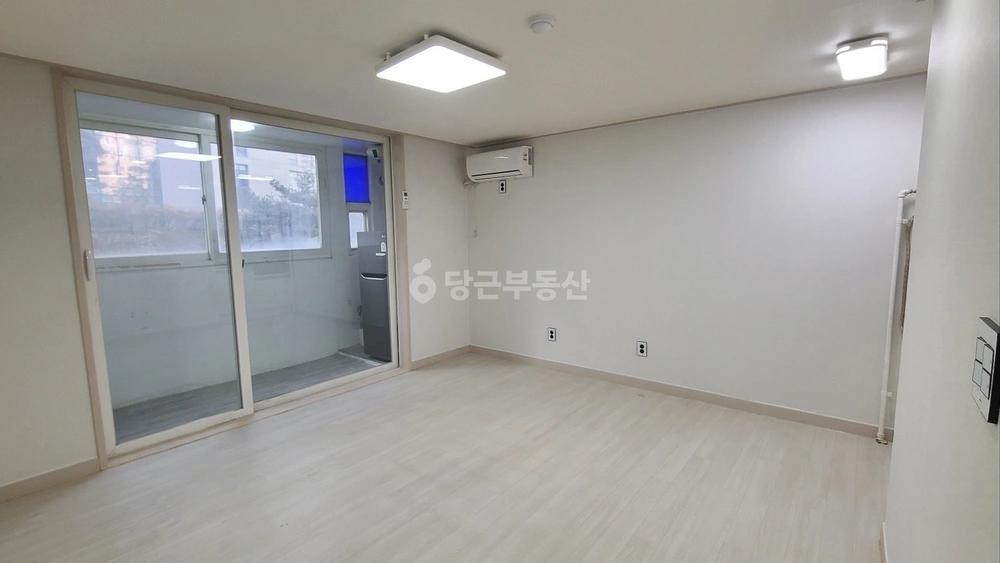 경기도 화성시 효행구 봉담읍 아파트 사진 1