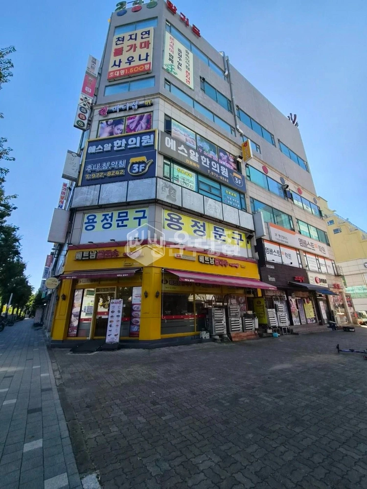 경기도 고양시 덕양구 행신동 상가 사진 1