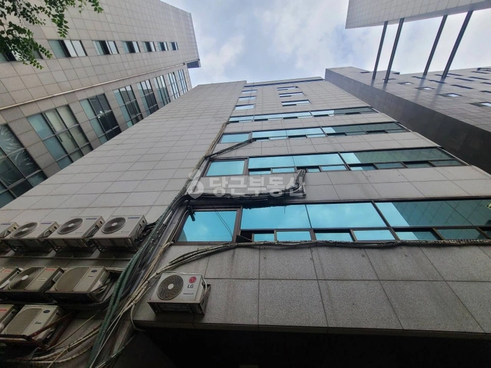 서울특별시 서초구 잠원동 상가 사진 1