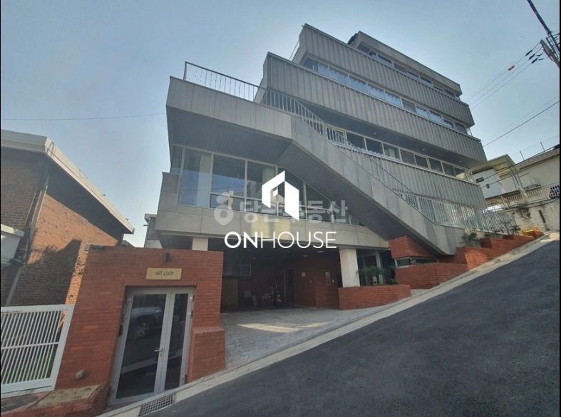 서울특별시 용산구 용산동2가 상가 사진 1