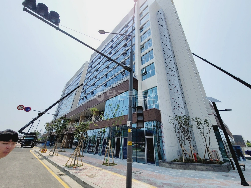 인천광역시 서해구 청라동 오피스텔 사진 1