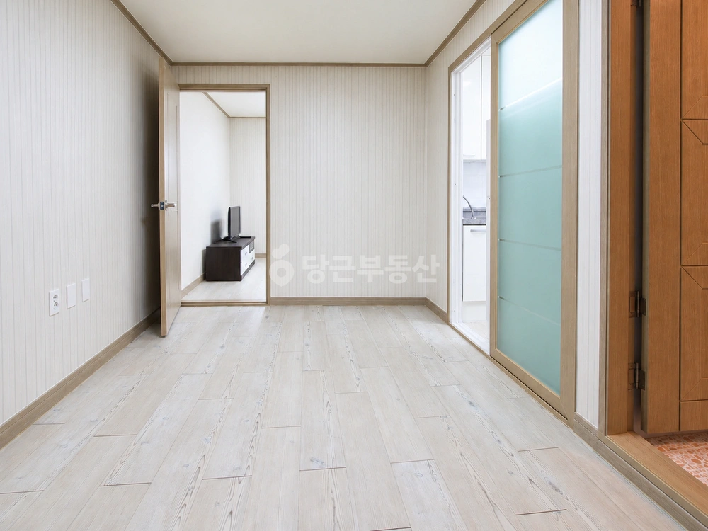 부산광역시 수영구 광안동 원룸 사진 1