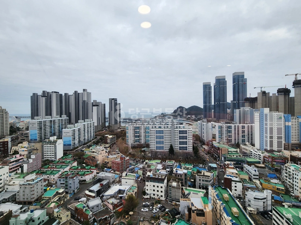 부산광역시 수영구 남천동 오피스텔 사진 1