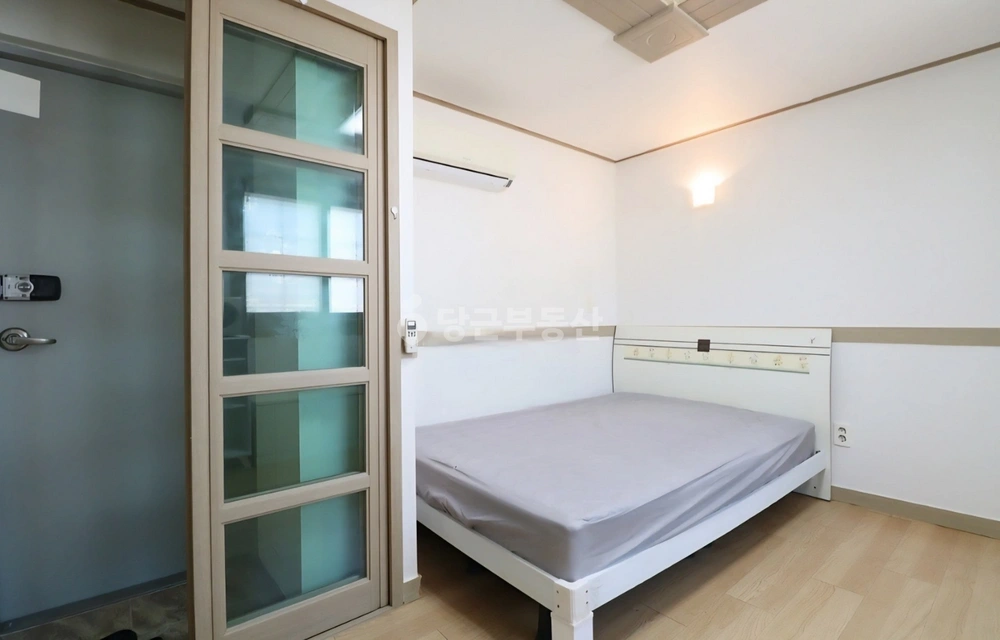 부산광역시 남구 대연동 원룸 사진 1
