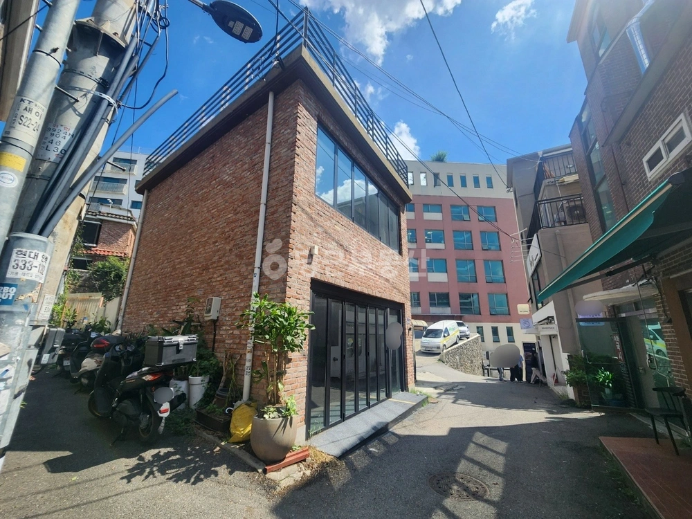 서울특별시 용산구 이태원동 상가 사진 1