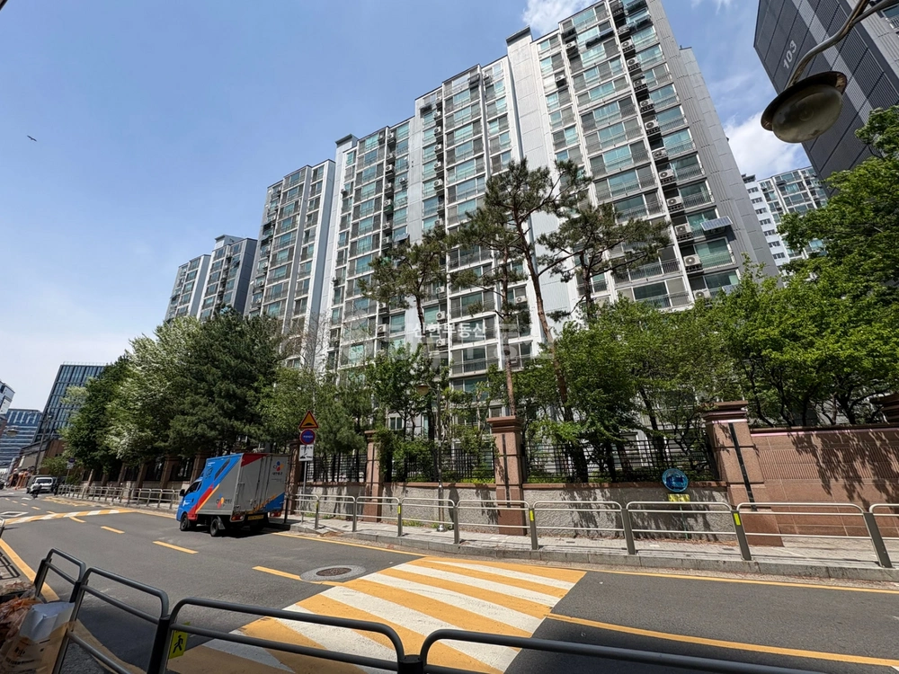 서울특별시 성동구 성수동2가 아파트 사진 1