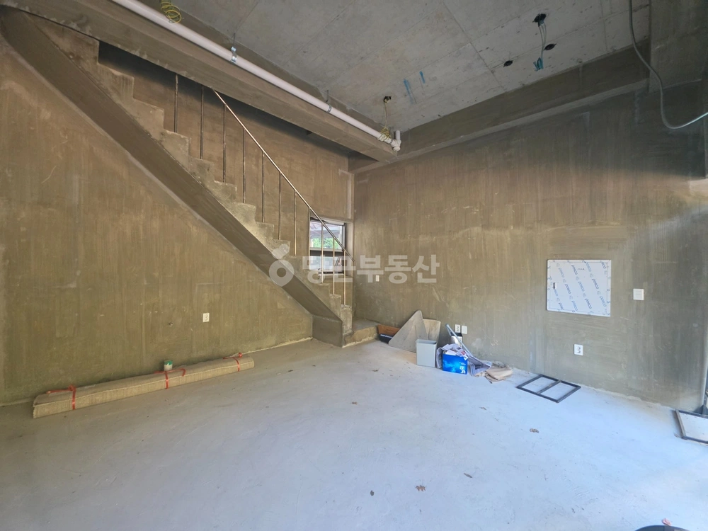 대구광역시 달서구 진천동 상가 사진 1