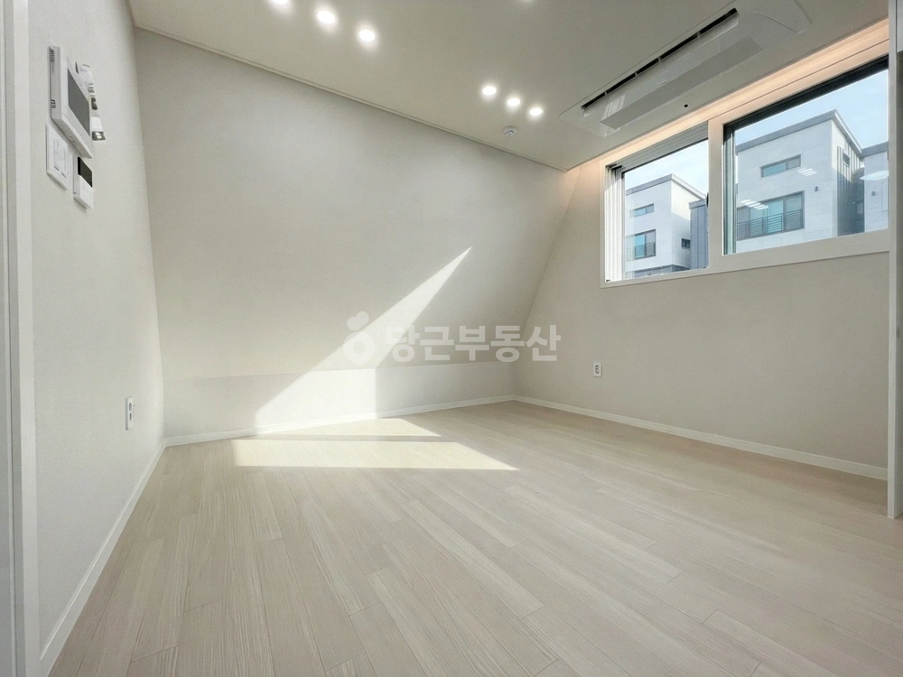 서울특별시 강동구 고덕동 원룸 사진 1