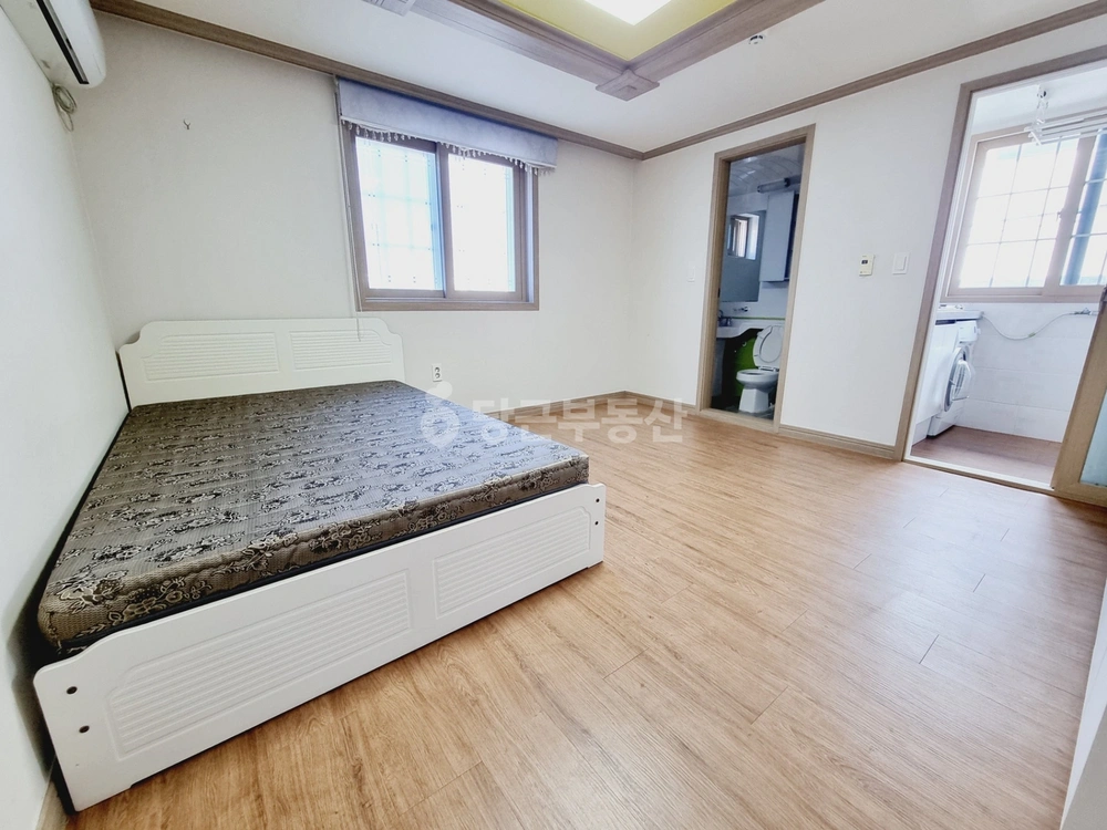 부산광역시 연제구 연산동 원룸 사진 1